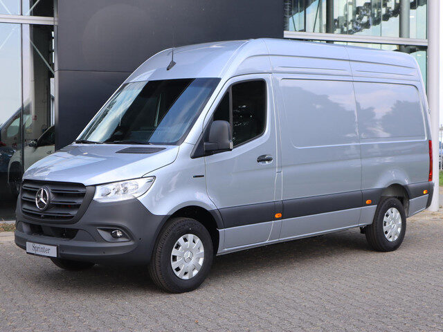 Mercedes-Benz eSprinter 320 L2 Pro 81kWh