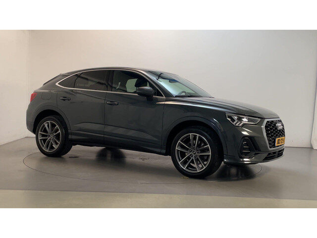 Audi Q3 Sportback 45 TFSI e S Edition Stoelverwarming Virtual Cockpit Sfeerverlichting