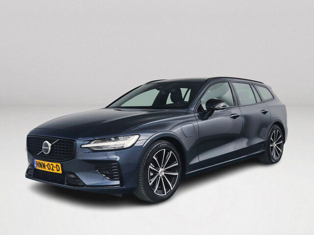 Volvo V60 T6 Plug-in hybrid AWD Plus Dark | 360° camera | Harman Kardon | Stoel- en Stuurverwarming