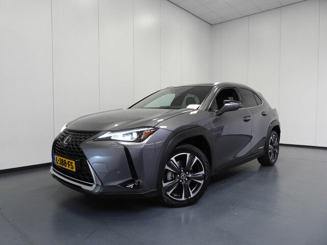 Lexus UX 250h Preference Line