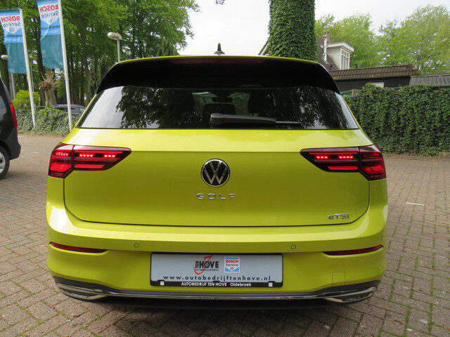 Volkswagen Golf 1.5 eTSI DSG Style navi