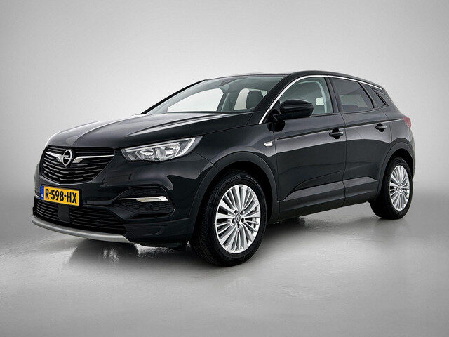 Opel Grandland X 1.2 Turbo Business Executive