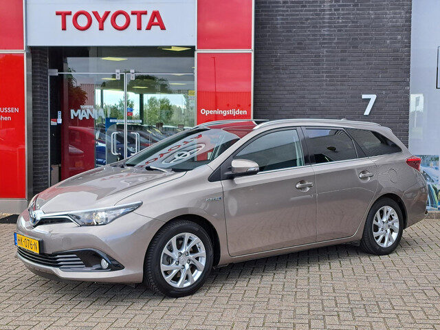 Toyota Auris Touring Sports 1.8 HYBRID LEASE-PRO