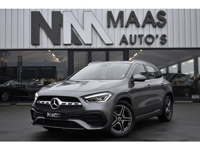 Mercedes-Benz GLA 200 AMG Line