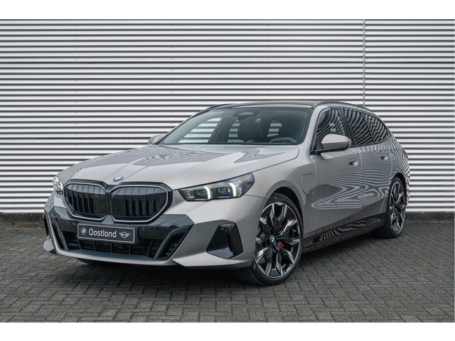BMW 5 Serie touring 530e M Sport Automaat