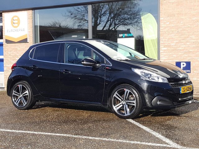 Peugeot 208 1.2 110pk GT-Line Apple Carplay & Android Auto | Achteruitrijcamera | Navigatie | Cruise