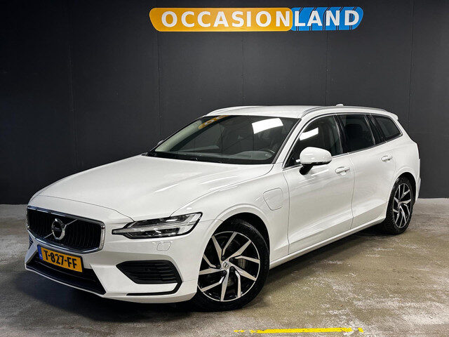 Volvo V60 2.0 T6 Twin Engine AWD Momentum Pro|LED|DODEHOEK|TREKHAAK|HK|ACC|STOELV|CARPLAY|CAMERA|BLU