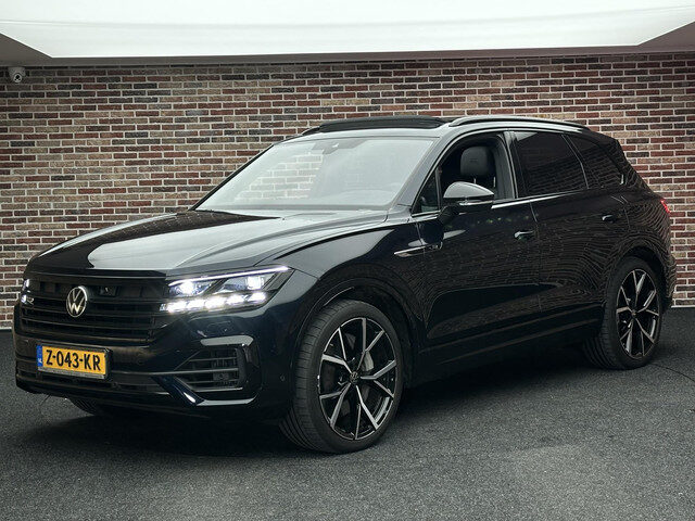 Volkswagen Touareg 3.0 TSi 4MOTION R