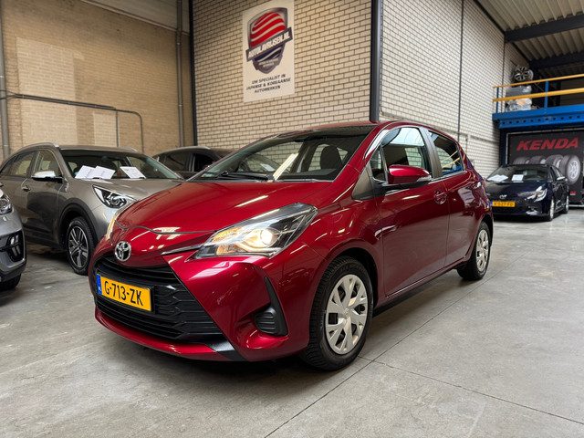 Toyota Yaris 1.5 VVT-i ACTIVE BENZINE AUTOMAAT 4 CYLINDER MOTOR NAVIGATIE / CAMERA CRUISE NL AUTO NA