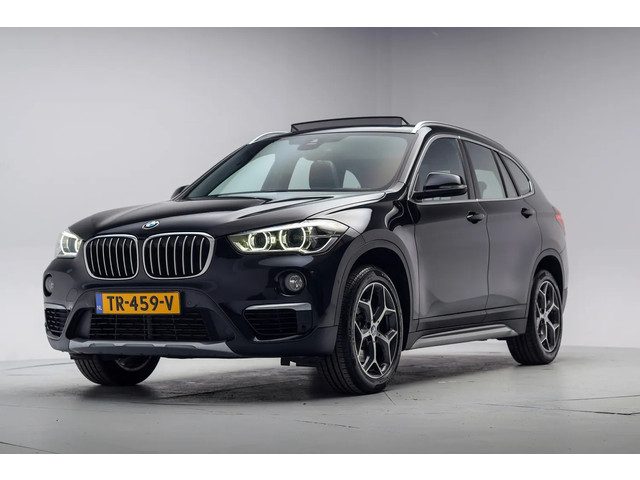 BMW X1 sDrive20i High Executive Aut. [ LED Head-up Leder Navi prof. ]