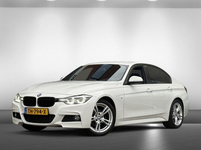 BMW 3 Serie 318i M-Sport. Exec. | Navi | Leer | Stoelverwarming