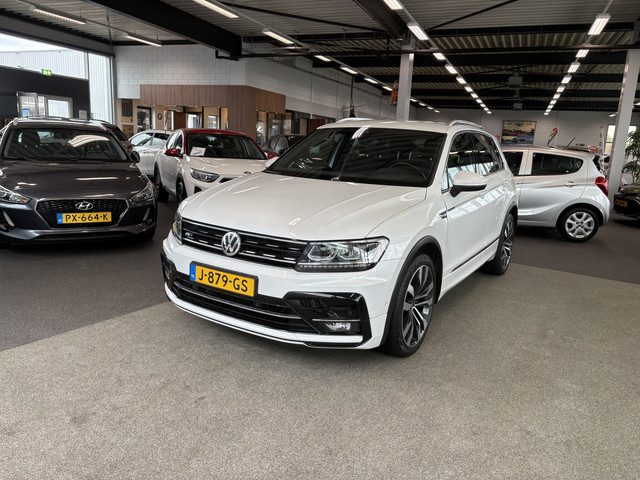 Volkswagen Tiguan 1.5 TSi 150pk DSG Highline Business R-Line