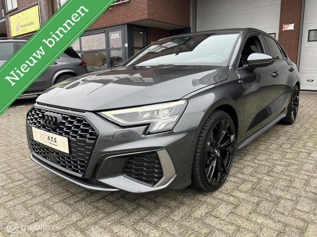 Audi A3 Sportback 35 TFSI S-LINE*LEDER*NAVI*CARPLAY*ACC*PDC*