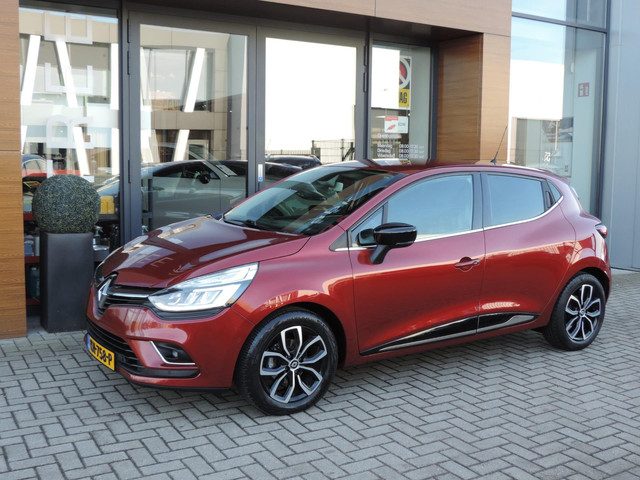 Renault Clio 0.9 TCe Intens | Bose | LED kopl | Camera | Halfleer | Cruise contr | Navi | ECC | PDC