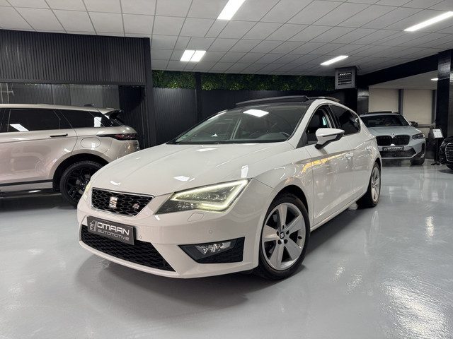 Seat Leon 1.4 TSI FR PANO CRUISE SFEER CARPLAY