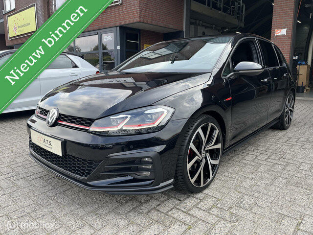 Volkswagen Golf 2.0 TSI GTI Performance ACC*CAMERA*CARPLAY*