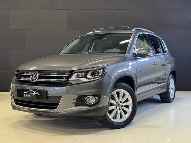Volkswagen Tiguan 1.4 TSI Sport&Style Automaat | Panoramadak | Afn. trekhaak