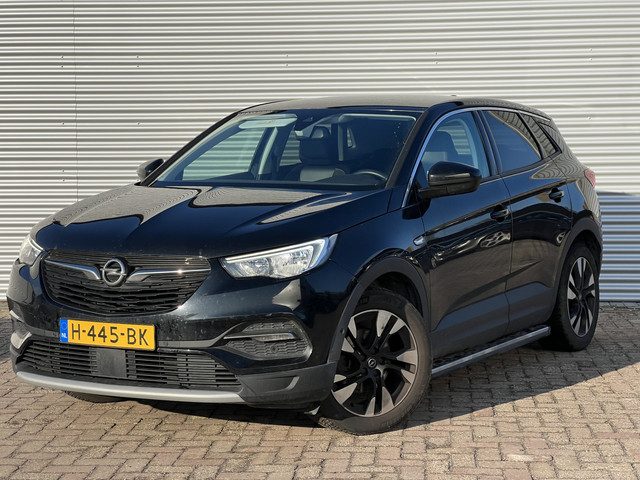 Opel Grandland X 1.2 Turbo Business Executive