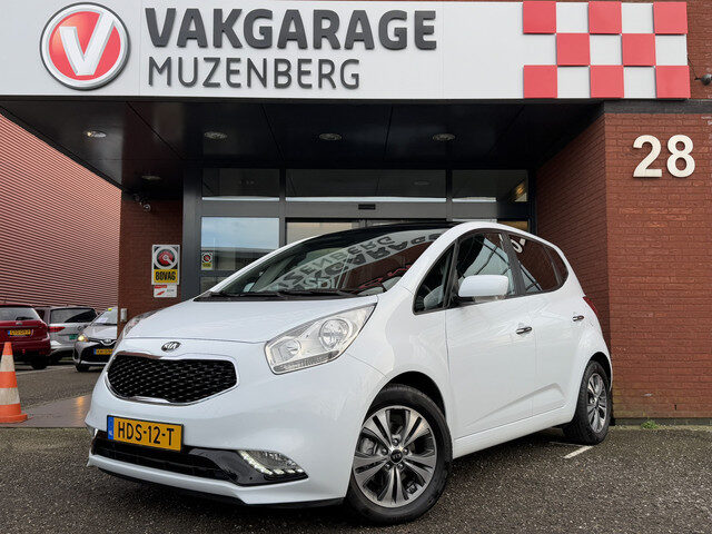 Kia Venga 1.6 CVVT ExecutiveLine //PANO// KEYLESS // STOEL+STUURVERWARMING // CAMERA+SENSOREN //