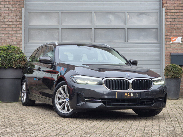 BMW 5 Serie touring 530e Business E plus Hybrid.