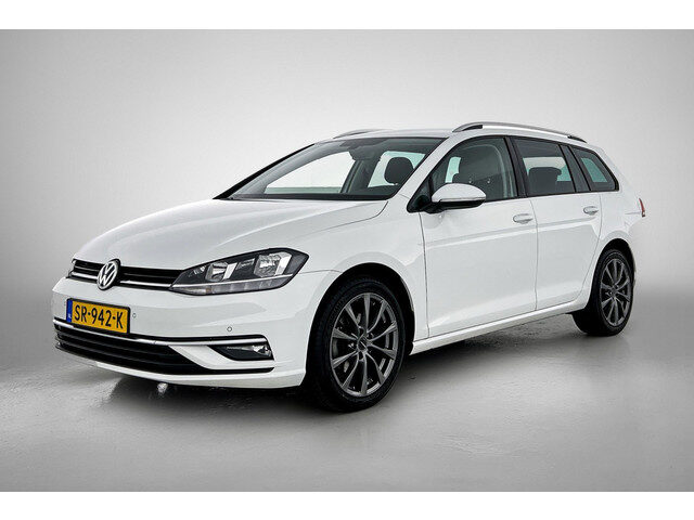 Volkswagen Golf Variant 1.0 TSI Comfortline Business (NAVIGATIE, PARKEERSENSOREN, CARPLAY, DEALER ON