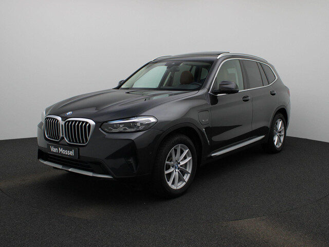 BMW X3 xDrive30e