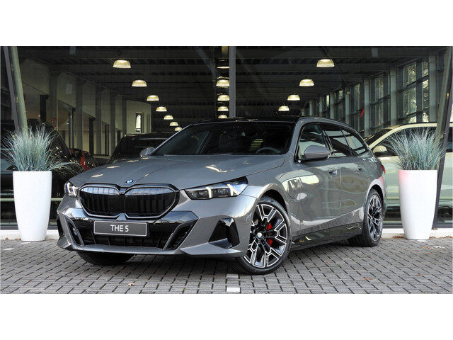 BMW 5 Serie touring 530e M Sport Automaat