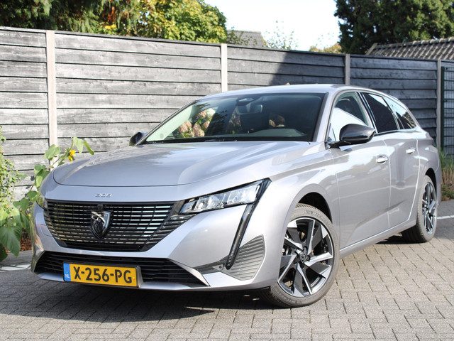 Peugeot 308 SW Allure 1.2 130PK PureTech Allure EAT8 Automaat