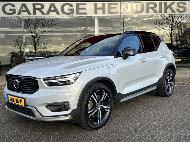 Volvo XC40 1.5 T5 Recharge R-Design | Navi | Two Tone | H&K