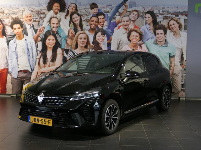 Renault Clio 1.6 E-Tech Full Hybrid 145 techno - Occasion Lease vanaf €419 p/m -