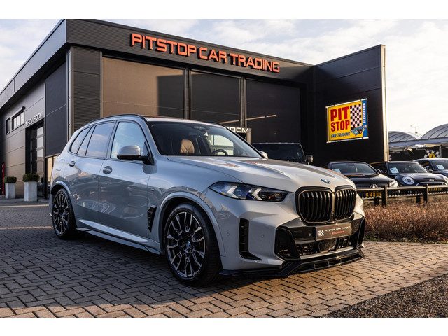 BMW X5 XDrive50e, M-Sport Pro, Sky Lounge, Trekhaak, Massage!
