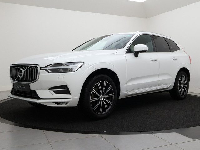 Volvo XC60 B5 AUT(8) INSCRIPTION LEDER 360GR CAM ACC BLIS NAVI FULL-LED