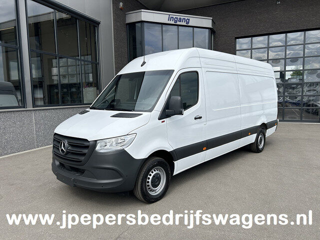 Mercedes-Benz Sprinter 317 CDI L3 H2 PRO Facelift / MBUX / Camera / Parkeersensoren / Cruise control