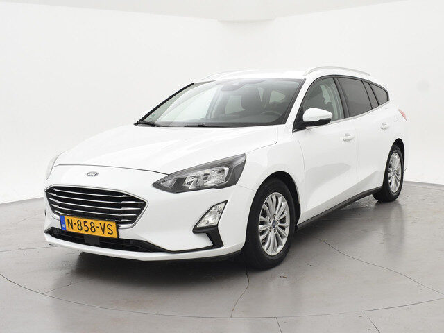 Ford Focus Wagon 1.0 E.B. AUTOMAAT TITANIUM X + ELEK. TREKHAAK