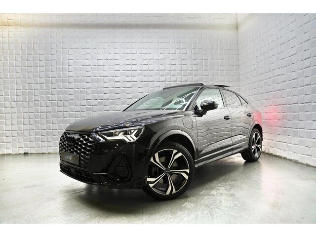 Audi Q3 Sportback 45 TFSI e 3x S LINE VIRTUAL CAM ACC LEER
