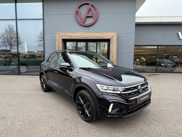 Volkswagen T-Roc 1.5 TSI 150pk DSG R-Line | Black Style | Camera | Keyless | Elek. Achterklep | Dode