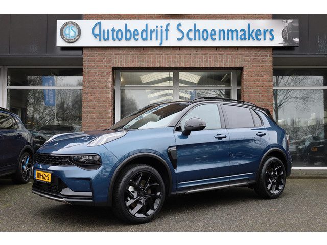 Lynk&Co 01 1.5 BLACKLINE! STUURVERWARMING MY23