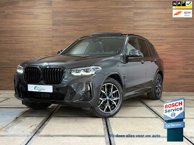 BMW X3 XDrive30e High Executive | M-Sport Shadow | Pano | HUD | Leder | ACC | Camera