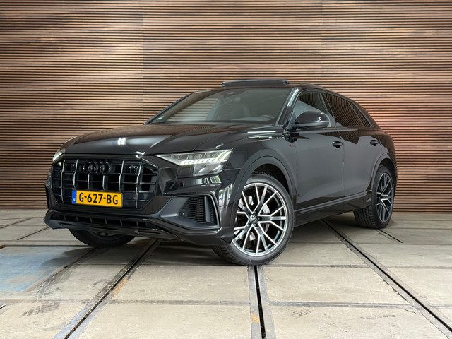 Audi Q8 55 TFSI quattro Pro Line Plus /BlackPACK/Luchtvering/PANO/ MATRIX LED/ 22INCH/ BANG&OLUFSEN/