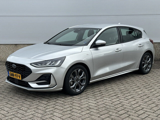Ford Focus 125pk ST Line 5 deurs, buss.pack, agr best.stoel