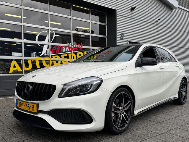 Mercedes-Benz A-Klasse 160S AMG Sport Edition - Panorama dak I Navigatie I Sport pakket I Leer I Air