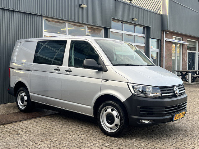Volkswagen Transporter 2.0 TSI L1H1