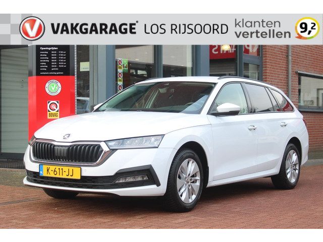 Škoda Octavia Combi 1.0 TSI *Business* | Trekhaak | Carplay | Navigatie | Cruise & Climate Control |