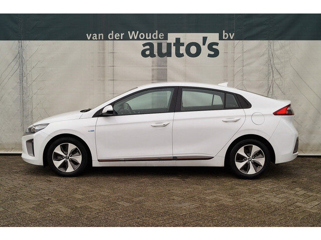 Hyundai IONIQ Comfort EV Limited Automaat -NAVI-ECC-PDC-