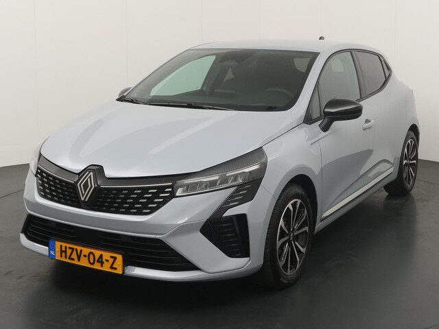 Renault Clio techno full hybrid E-Tech 145