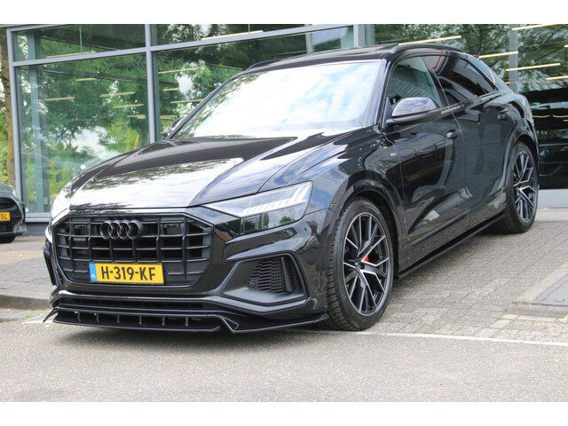 Audi Q8 55 TFSI quattro S-LINE LUCHTVERING B&O DEALER OND!