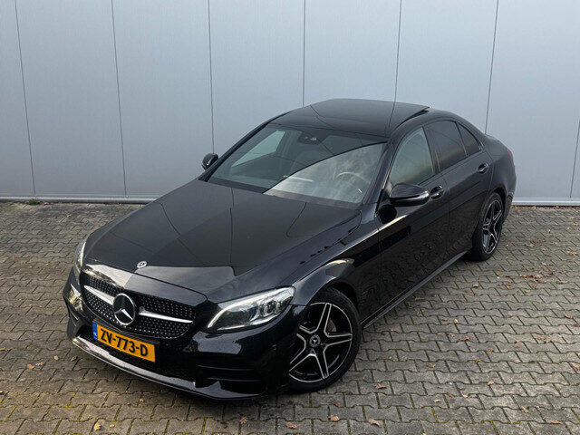 Mercedes-Benz C-Klasse C180 AMG FACELIFT PANORAMADAK VIRTUAL ORIGINEEL NEDERLANDS DEALER NAP