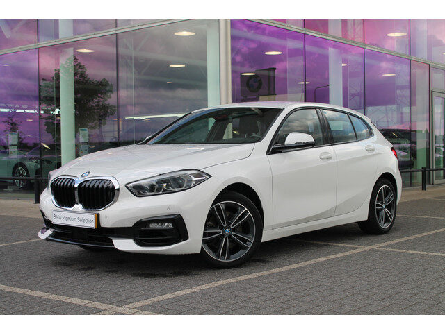 BMW 1 Serie 118i Executive Sport Line Automaat