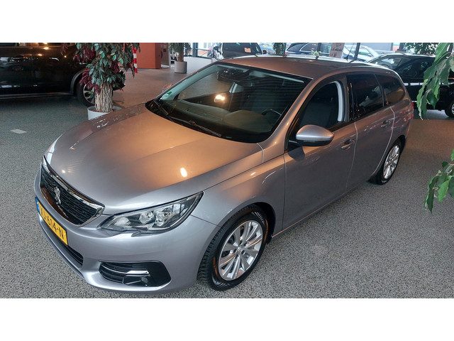 Peugeot 308 1.2 E-THP 130PK SW