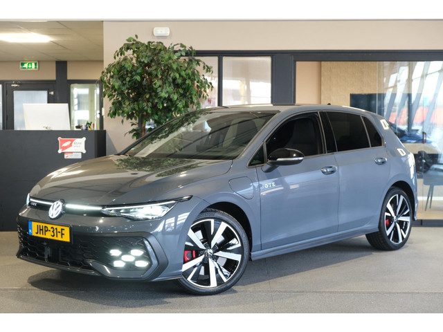 Volkswagen Golf 8.5 1.5 eHybrid GTE 272PK IQ Cam HuD Mistlamp ACC Keyless